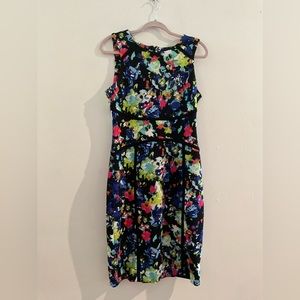MODERN ART IN A DRESS.  NICOLE BY NICOLE MILLER MULTI COLORED SZ M SLEEVELESS.